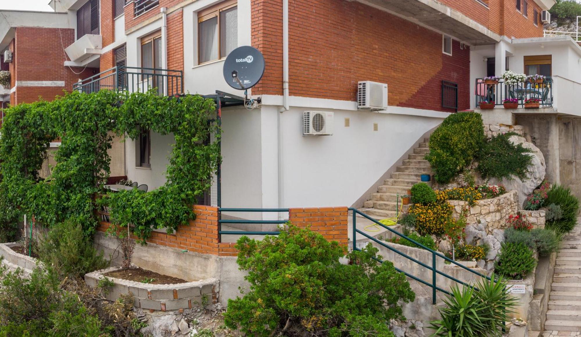 Angela & Marco'S Apartments Neum Esterno foto